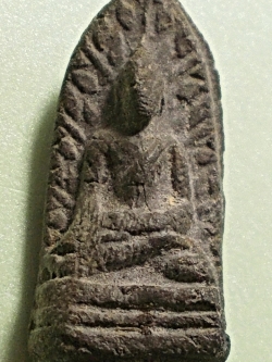 พระรอด วัดพระสิงห์ เชียงใหม่ เนื้อดินเทาอมเขียว ปี 96 #lnw454