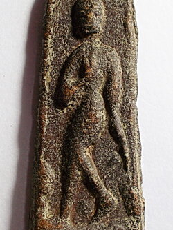 พระลีลาสรรค์ยืน จ.ชัยนาท