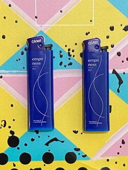 ไฟแช็ค Cricket พร้อมพิมพ์ลายกราฟฟิก