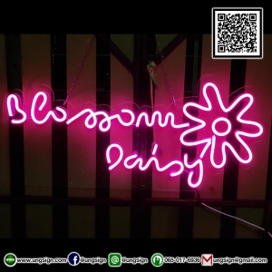 ป้ายไฟ นีออนเฟรค NeonFlex "Blossom Daisy" ไฟสีชมพู ติดลงบนอะคริลิคใส รับผลิตตามรูปแบบที่ต้องการ