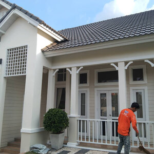 ช่างทาสี สัมพันธวงศ์