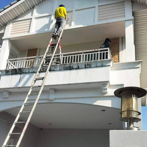 ช่างทาสี คลองสาน