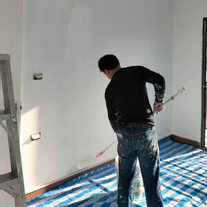 ช่างทาสี ดุสิต