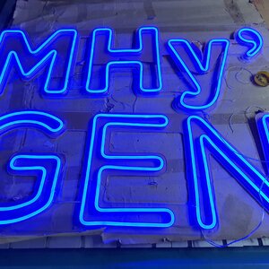 ป้ายนีออนฟรค สีน้ำเงิน MHy' GEN